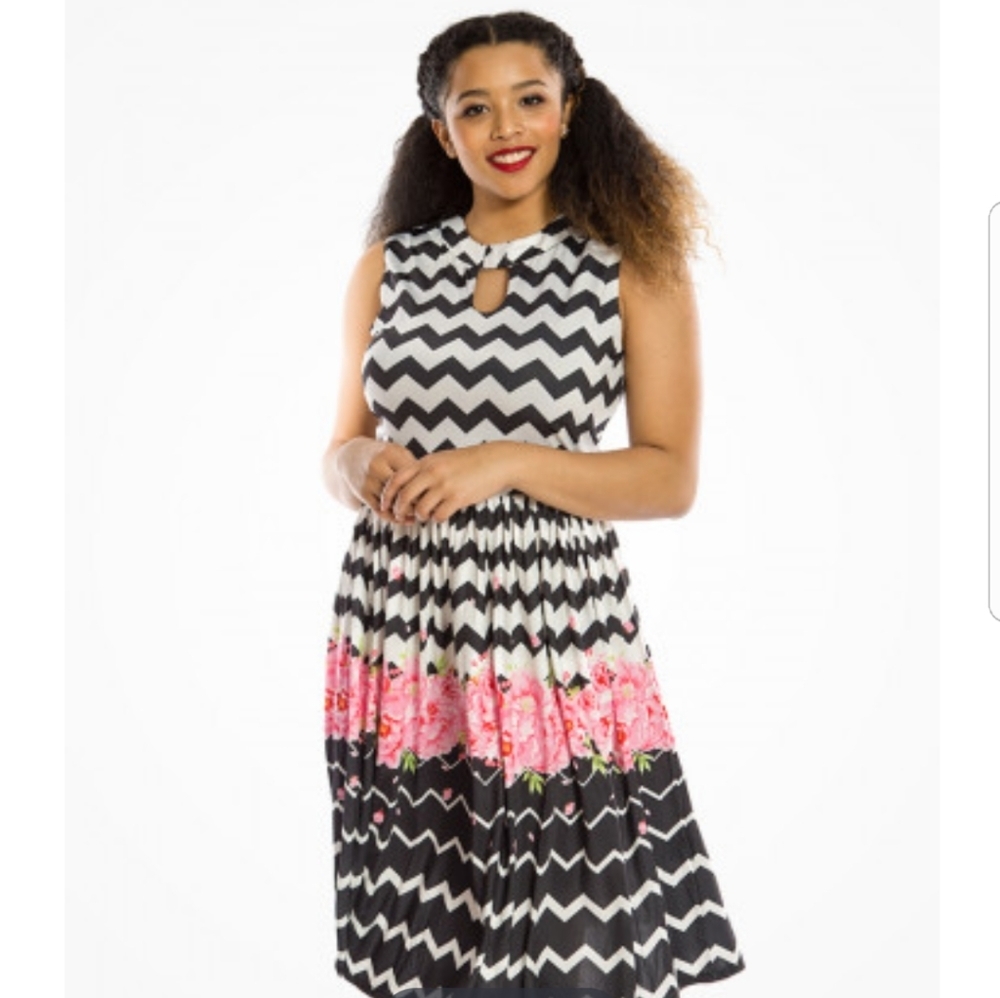 Jessie striking zig zag Chevron sleeveless keyhole dress size 14 lindy bop